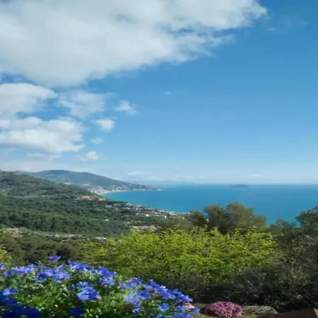 بيت للعطل Apartment In Villanova Near Toirano Caves, Cleaning Included *
